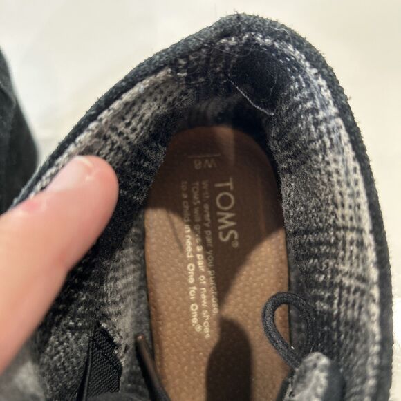 TOMS Boots Womens 8 Desert Bootie Black Suede Wedge Heel Lace Up Comfort Ankle - Picture 12 of 12